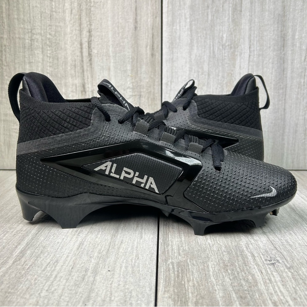 NEW Nike Alpha Menace 4 Elite Football Cleat fd7036-002 Men’s Size 9 10 - Picture 3 of 14